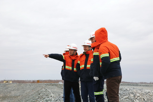 鄒總裁調(diào)研多寶山銅業(yè) (4)-640.JPG